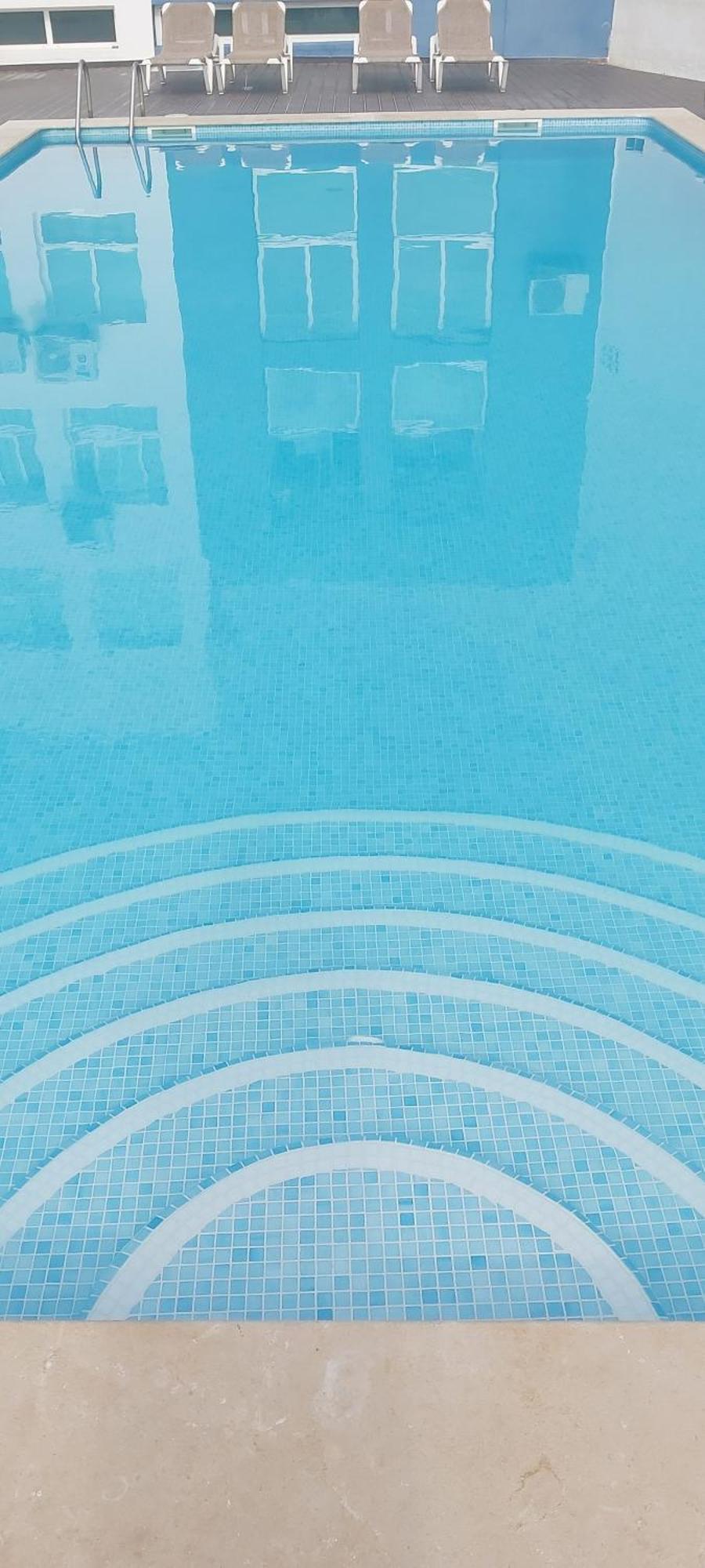 Deluxe In Old Town, 200m Walk To Beach, Pool Parking 公寓
